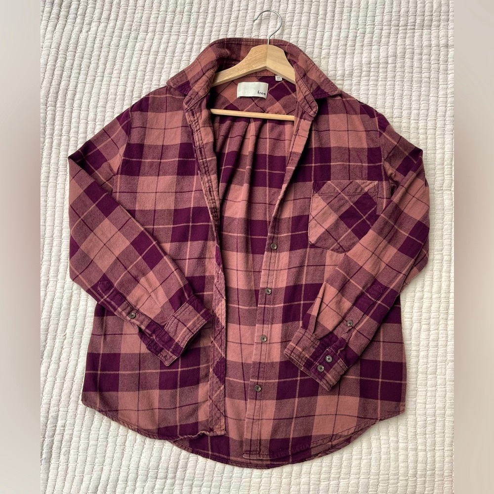 Aritzia Wilfred Plaid Flannel Button Up